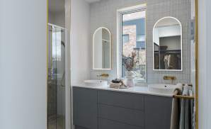 Riverton-27-single-storey-home-design-ensuite-1a.jpg 